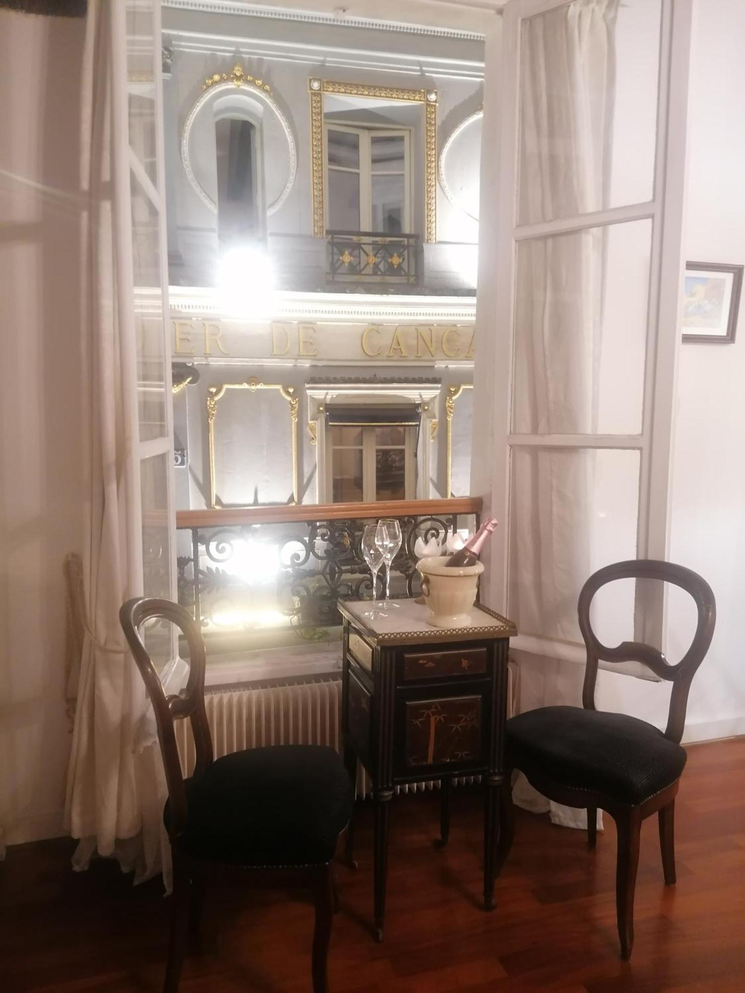 Coeur De Paris Montorgueil - Heart Of Paris - Charming Super Central Apartment For Your Ideal Parisian Days エクステリア 写真